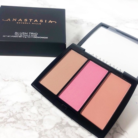 SALE! NIB Blush Trio in Pool Party - Anastasia Beverly Hills. New In Box! - Picture 5 of 6